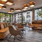 מלון - The Niu, Timber Esslingen By Ihg 3*