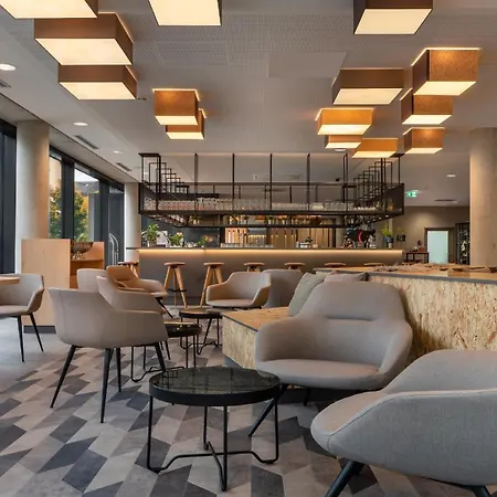 - The Niu, Timber Esslingen By Ihg 3*