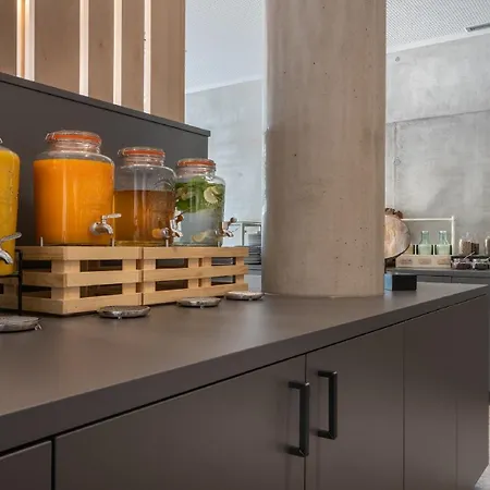 - The Niu, Timber Esslingen By Ihg Эсслинген