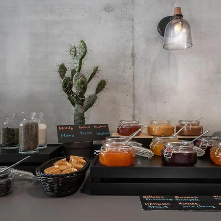 - The Niu, Timber Esslingen By Ihg
