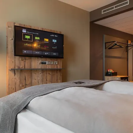 - The Niu, Timber Esslingen By Ihg Hotel 3*