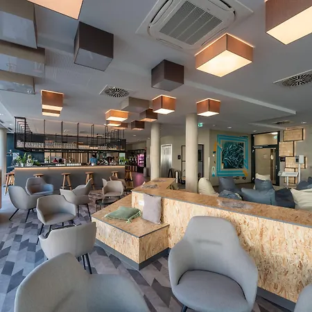 Szálloda - The Niu, Timber Esslingen By Ihg 3*