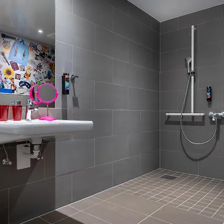 Szálloda - The Niu, Timber Esslingen By Ihg