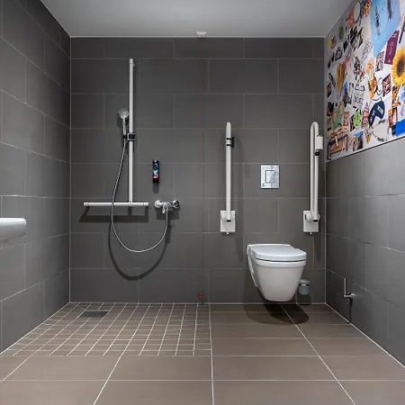 Отель - The Niu, Timber Esslingen By Ihg Эсслинген