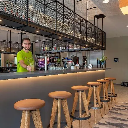 - The Niu, Timber Esslingen By Ihg Ξενοδοχείο