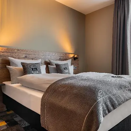 - The Niu, Timber Esslingen By Ihg