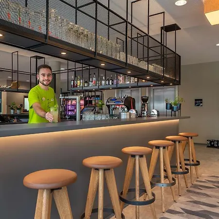 - The Niu, Timber Esslingen By Ihg 3* Esslingen am Neckar