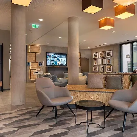 Отель - The Niu, Timber Esslingen By Ihg