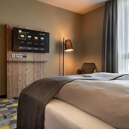 - The Niu, Timber Esslingen By Ihg Szálloda Esslingen am Neckar